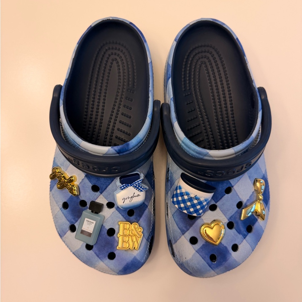 Bath & Body Works Adult Unisex Classic Crocs Clog with Jibbitz W8/M6